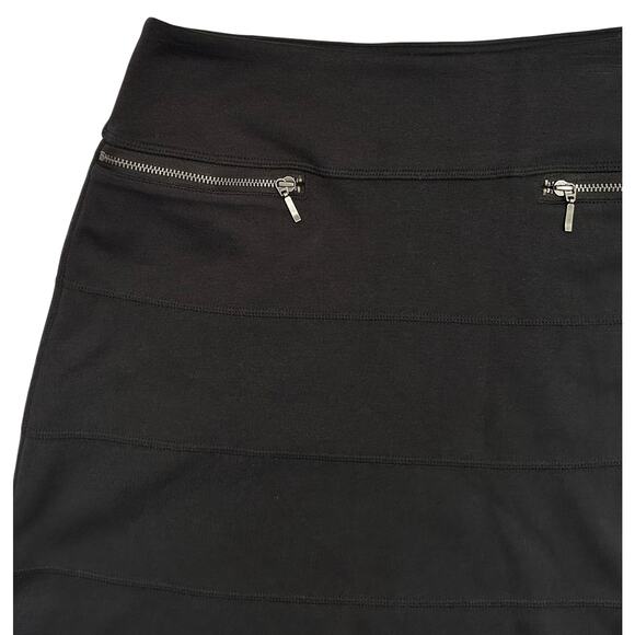 Athleta Strata Ponte Skirt Black Zip Pockets A-Line Petite Size SP - Picture 3 of 8
